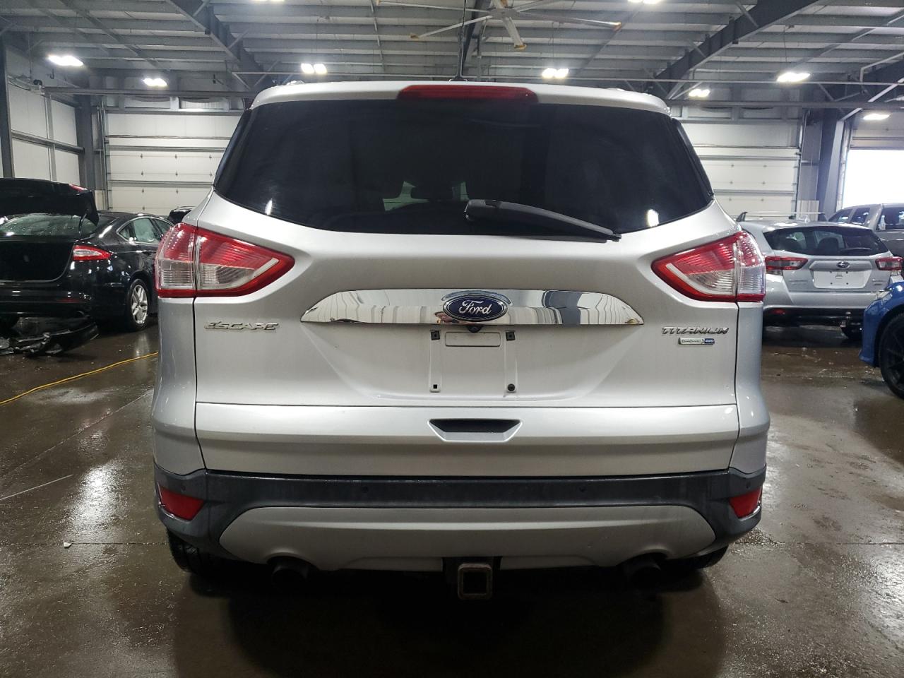 FORD ESCAPE TITANIUM