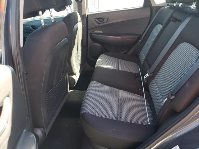 2018 HYUNDAI KONA SE - KM8K12AA7JU180902