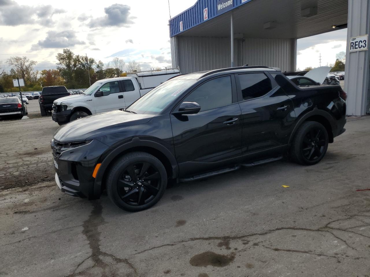 HYUNDAI SANTA CRUZ NIGHT