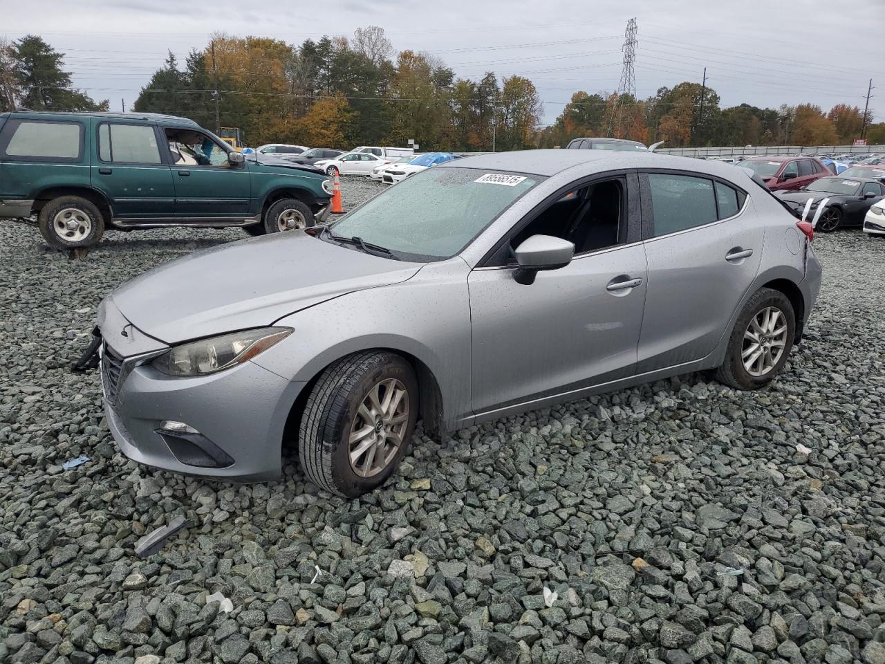 MAZDA 3 TOURING