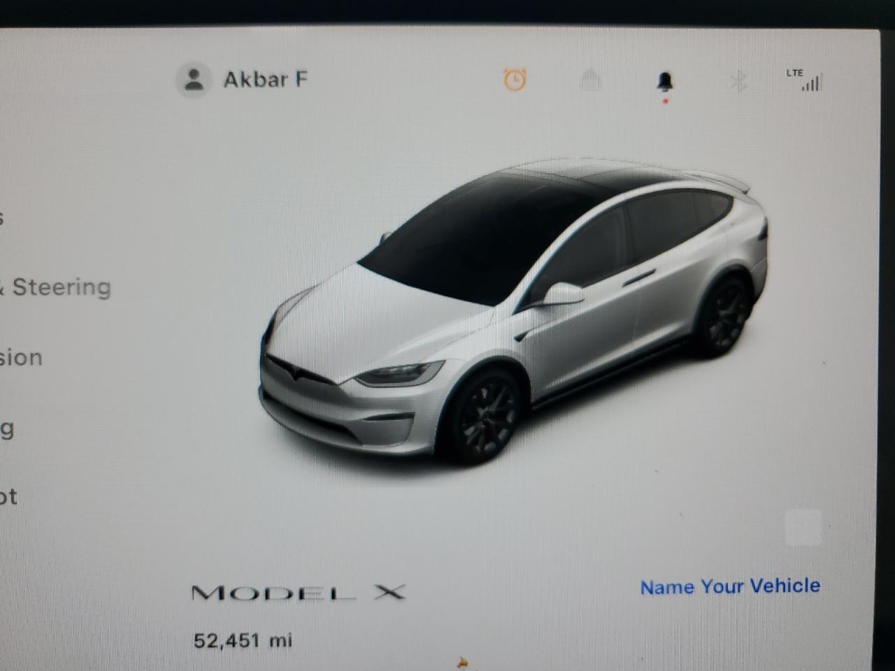 TESLA MODEL X