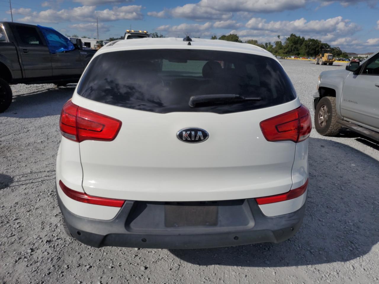 KIA SPORTAGE LX