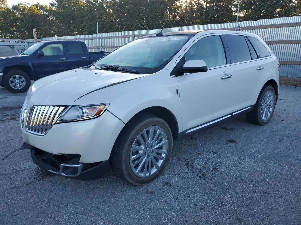 Lot #3279865257 2011 LINCOLN MKX