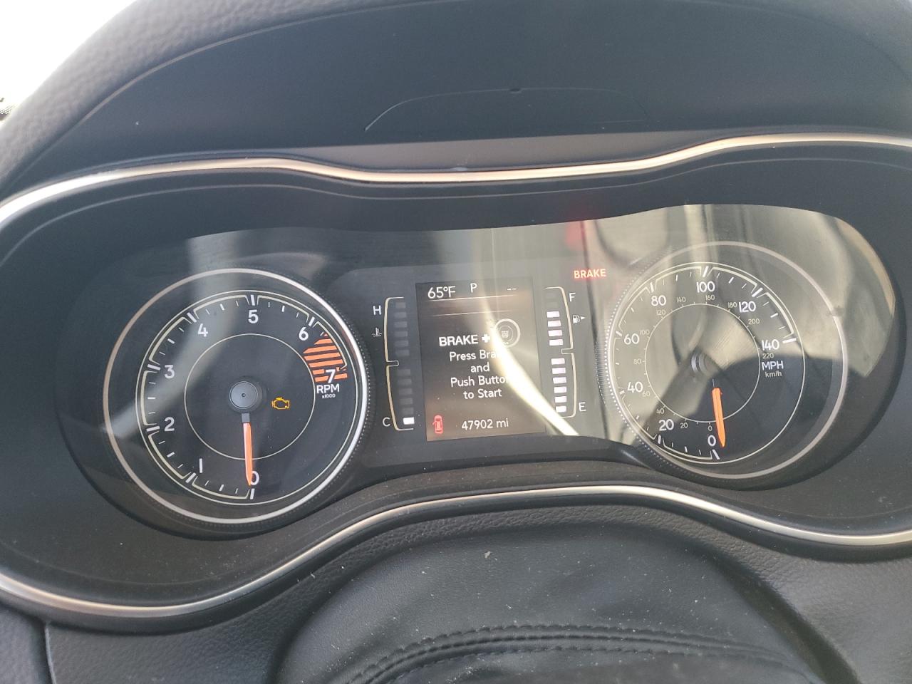 JEEP GRAND CHEROKEE LATITUDE PLUS