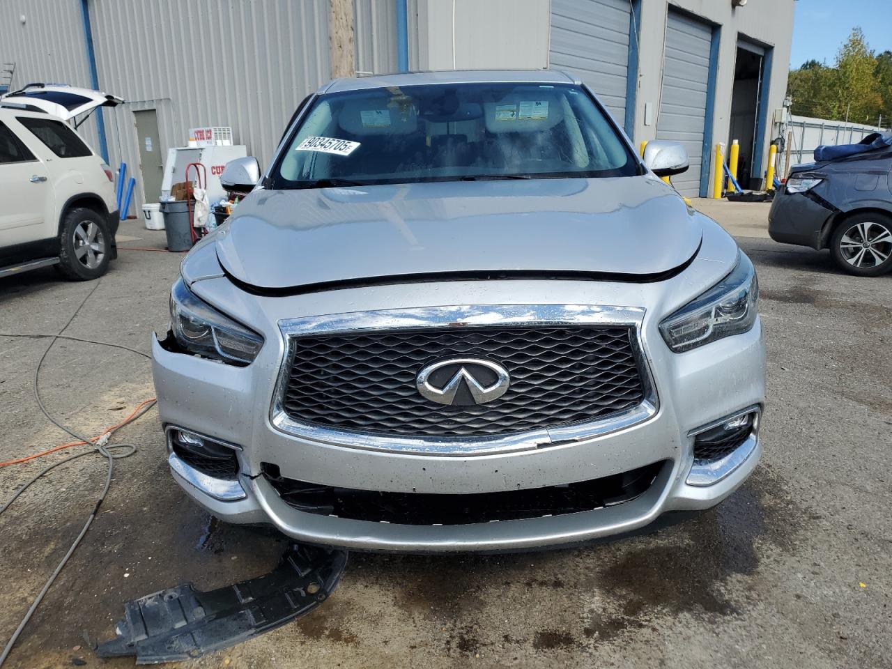 INFINITI QX60 LUXE