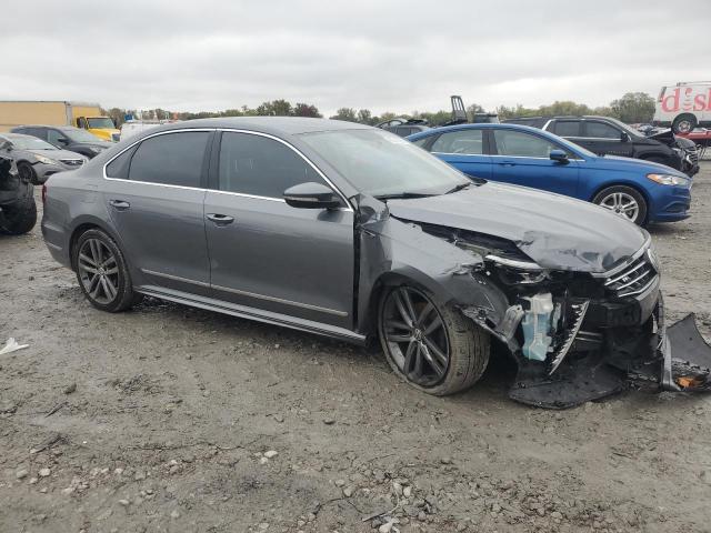 2017 VOLKSWAGEN PASSAT R-L - 1VWDT7A35HC056629