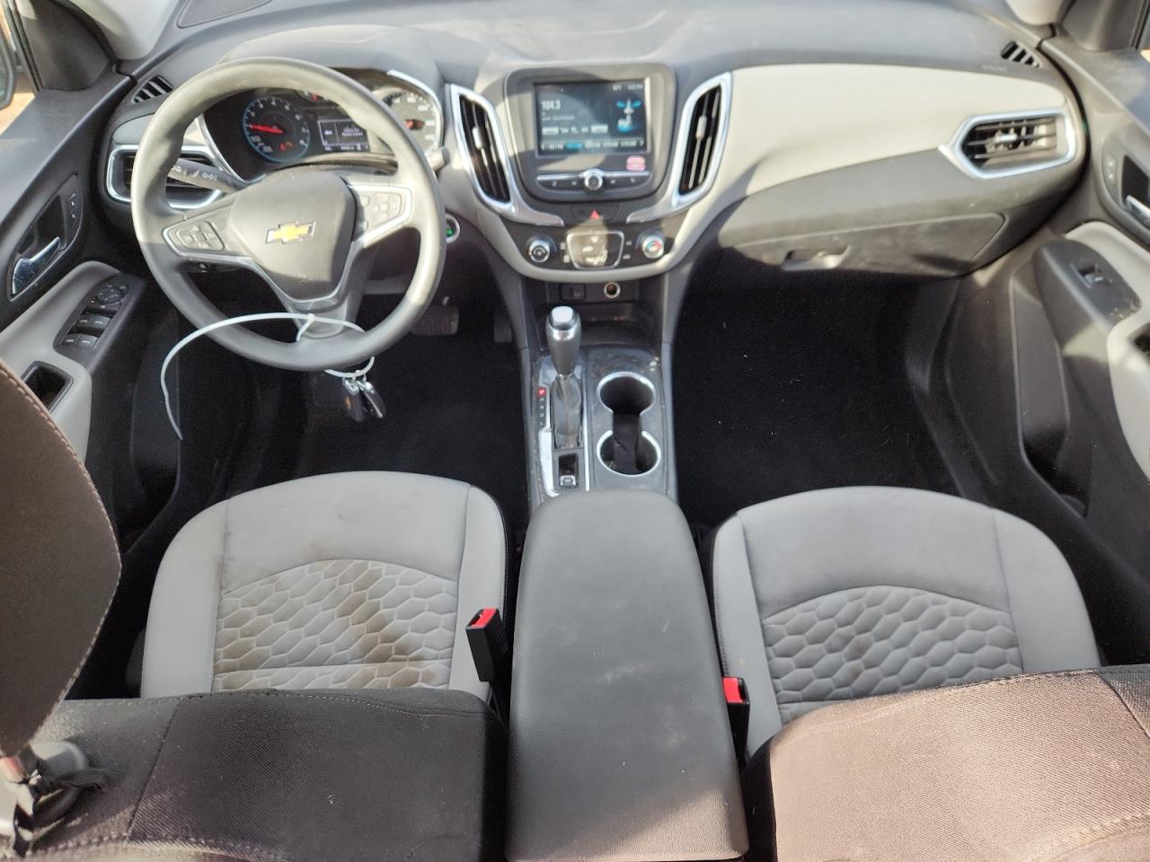 CHEVROLET EQUINOX LS