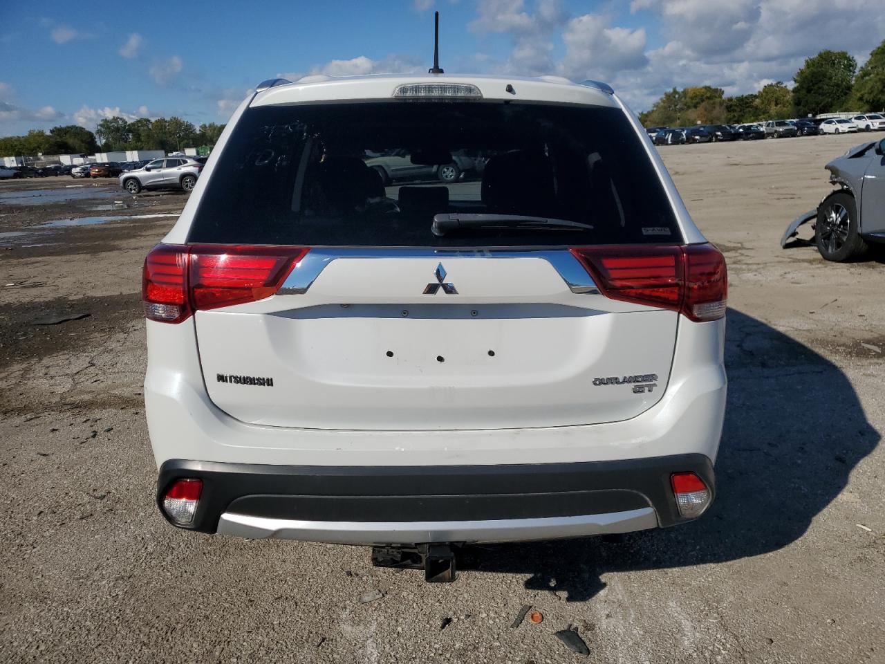MITSUBISHI OUTLANDER GT