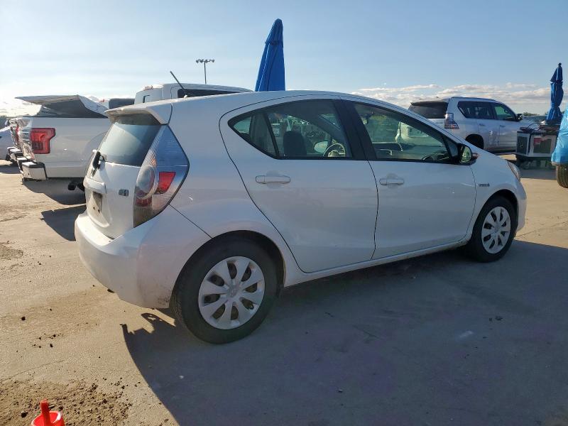 2014 TOYOTA PRIUS C - JTDKDTB33E1063049