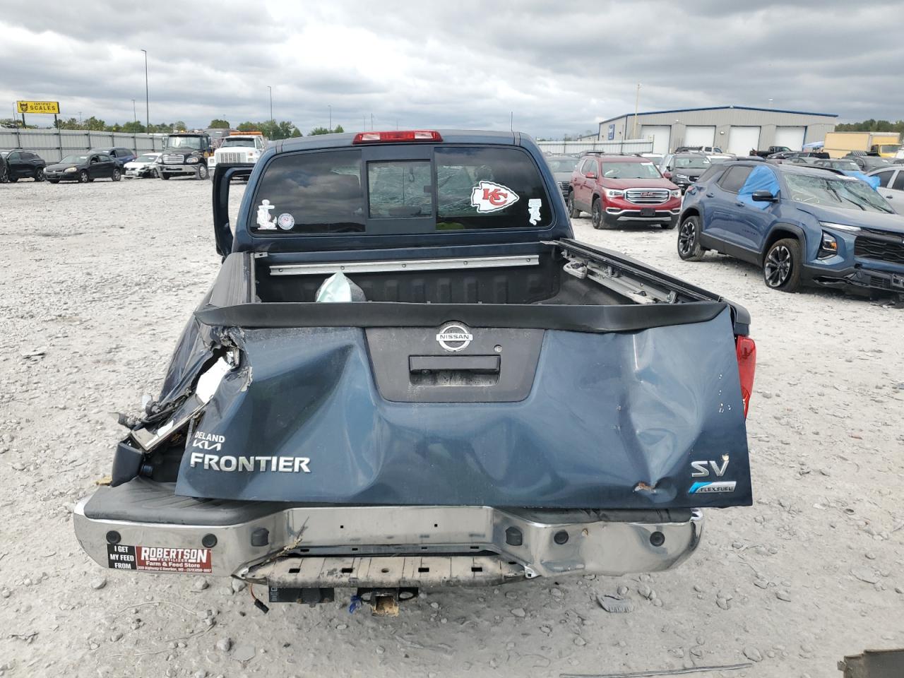 NISSAN FRONTIER S