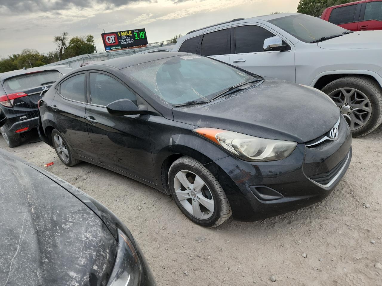 HYUNDAI ELANTRA GLS