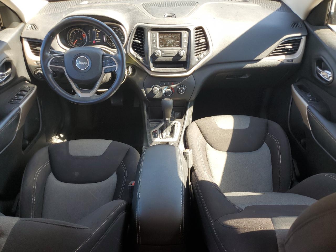 JEEP GRAND CHEROKEE LATITUDE