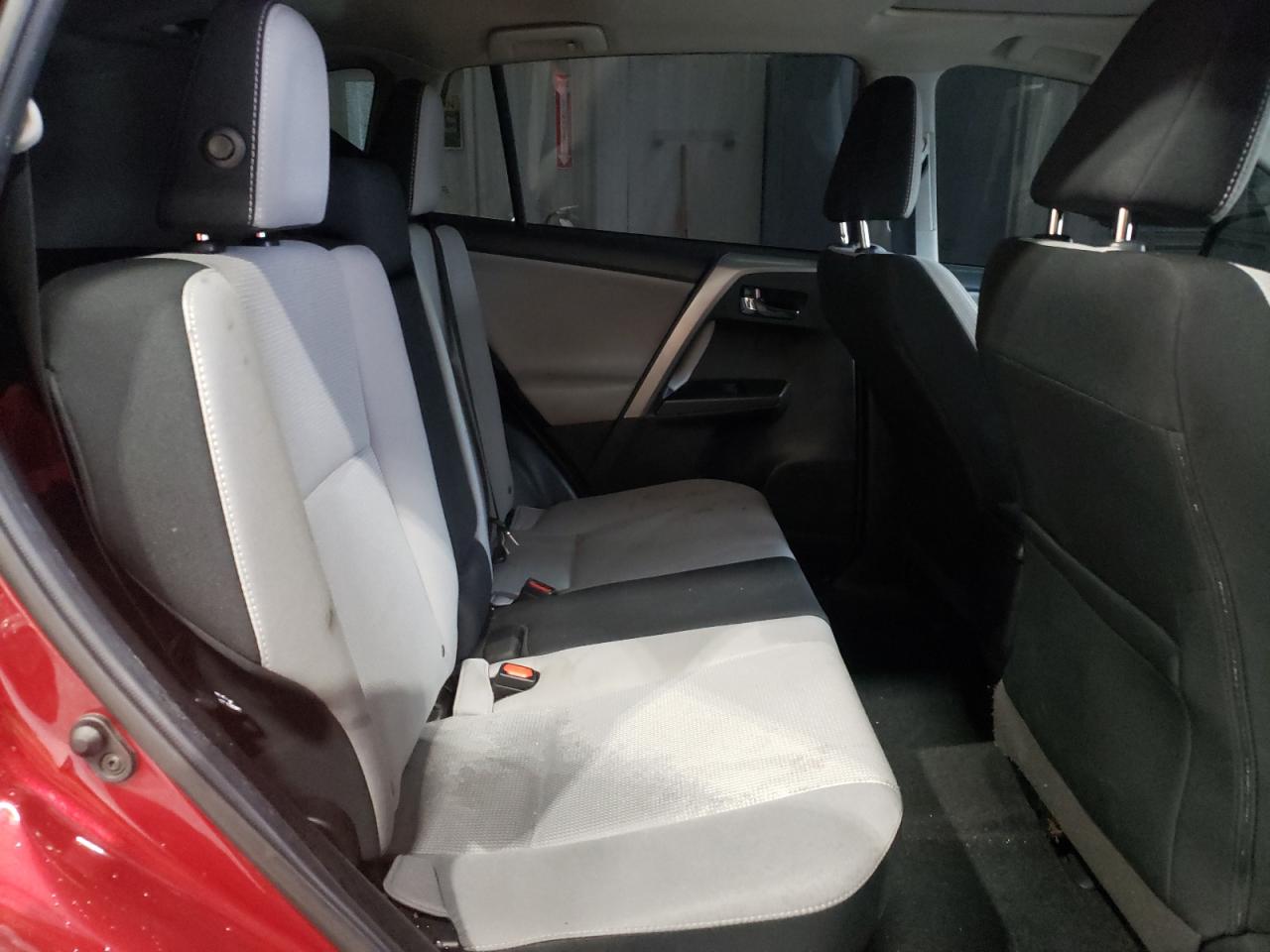 TOYOTA RAV4 ADVENTURE