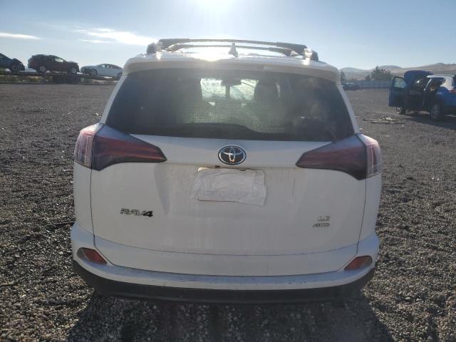 2018 TOYOTA RAV4 LE - JTMBFREVXJJ719770