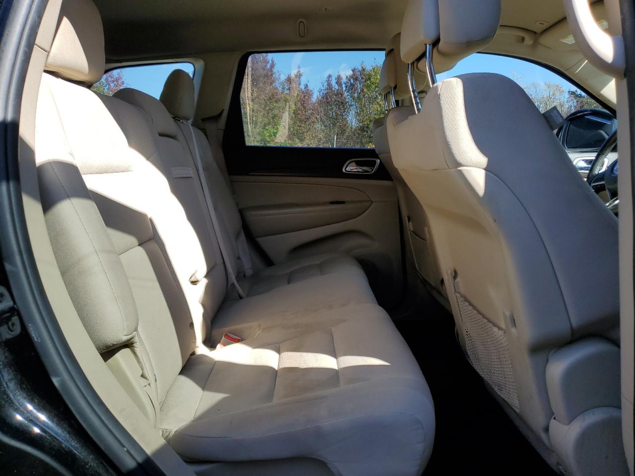 JEEP GRAND CHEROKEE LAREDO