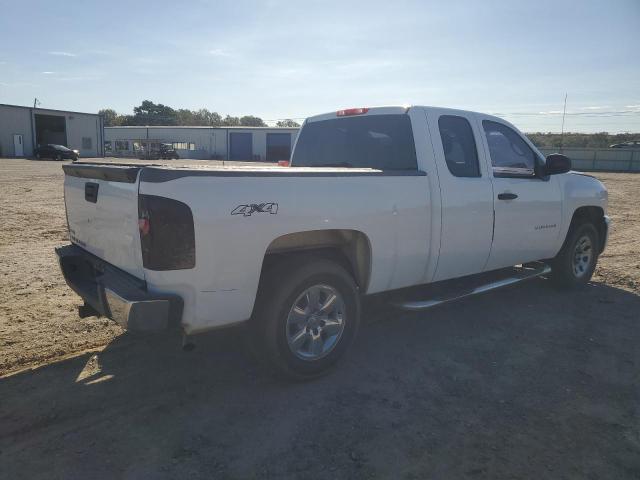2011 CHEVROLET SILVERADO - 1GCRKREA6BZ326620