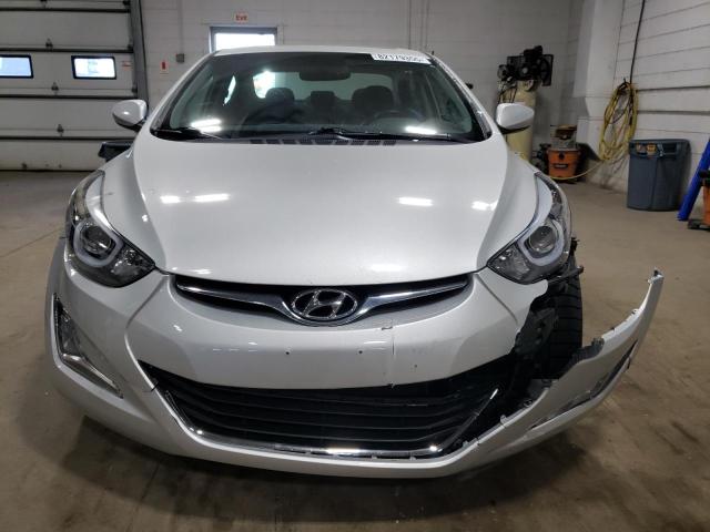 2015 HYUNDAI ELANTRA SE 5NPDH4AE7FH590155
