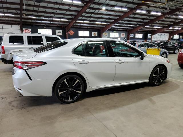 2018 TOYOTA CAMRY XSE 4T1B61HK1JU057431