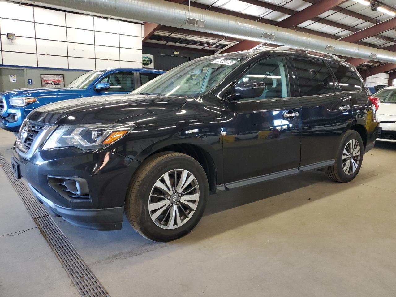NISSAN PATHFINDER S
