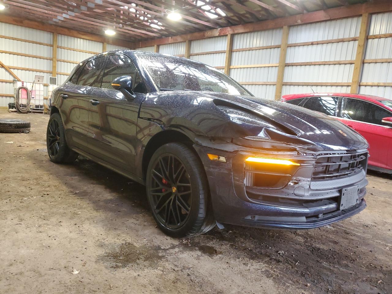 PORSCHE MACAN GTS