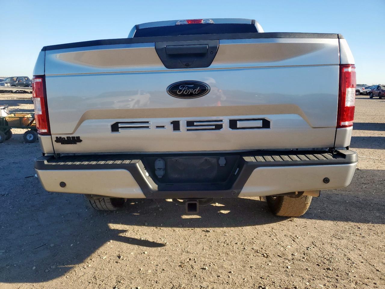 FORD F-150 SUPERCREW