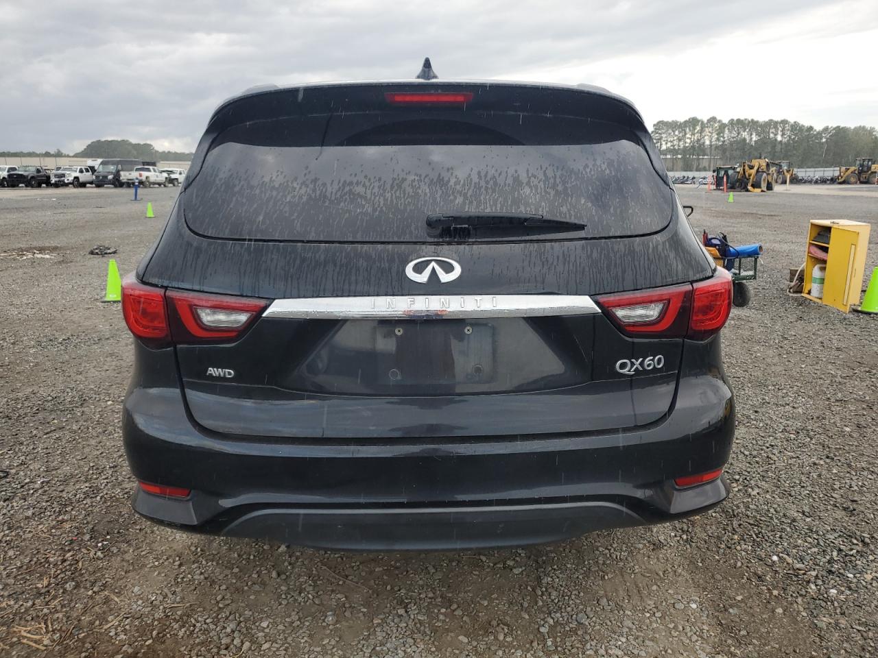 INFINITI QX60 LUXE