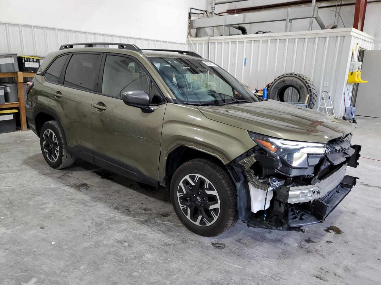 SUBARU FORESTER PREMIUM