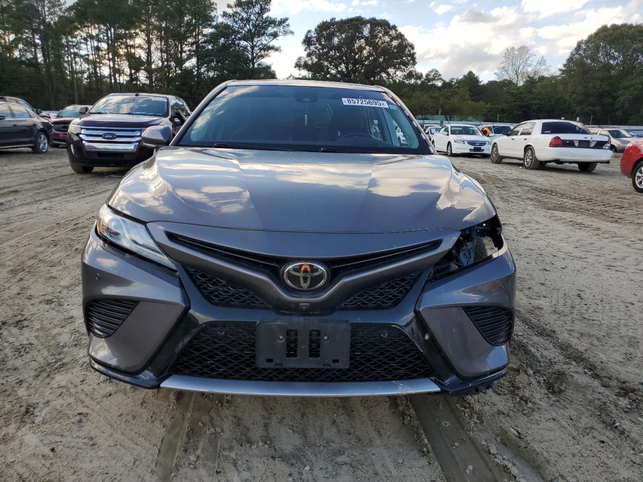 TOYOTA CAMRY XSE