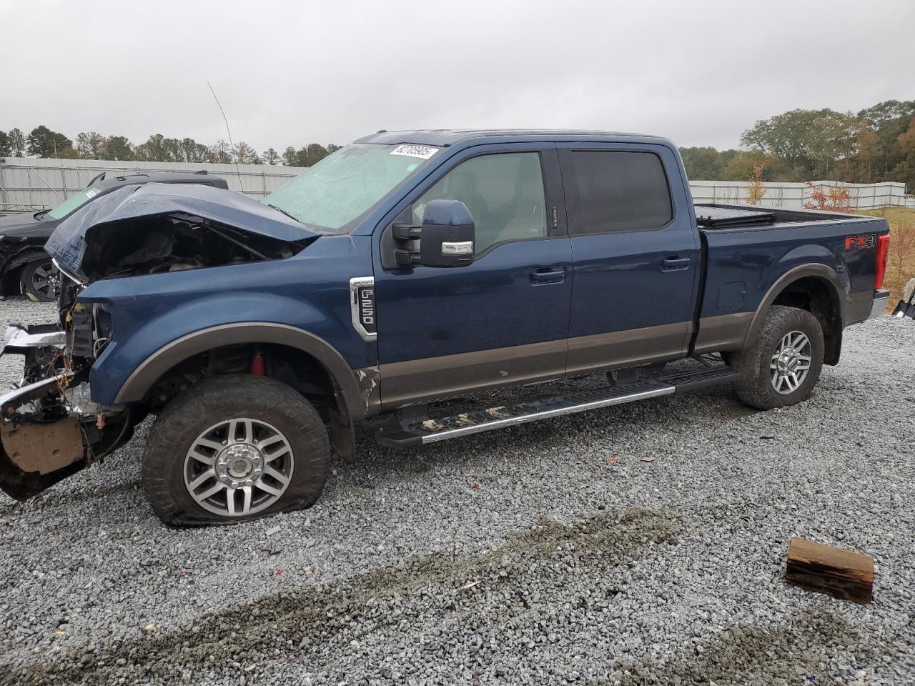 FORD F-250 SUPER DUTY