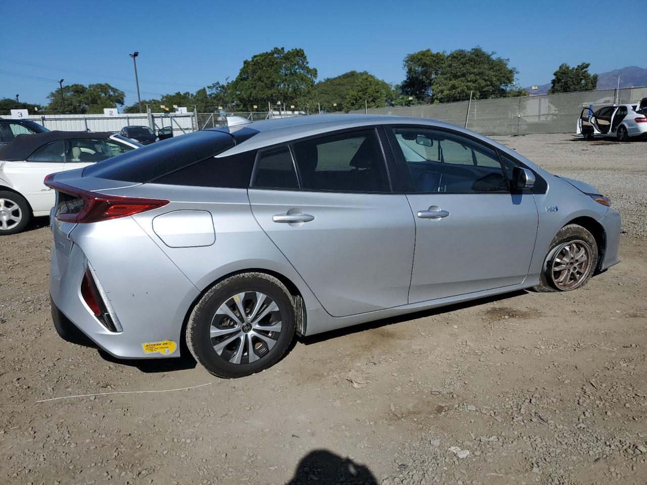 TOYOTA PRIUS PRIME LE