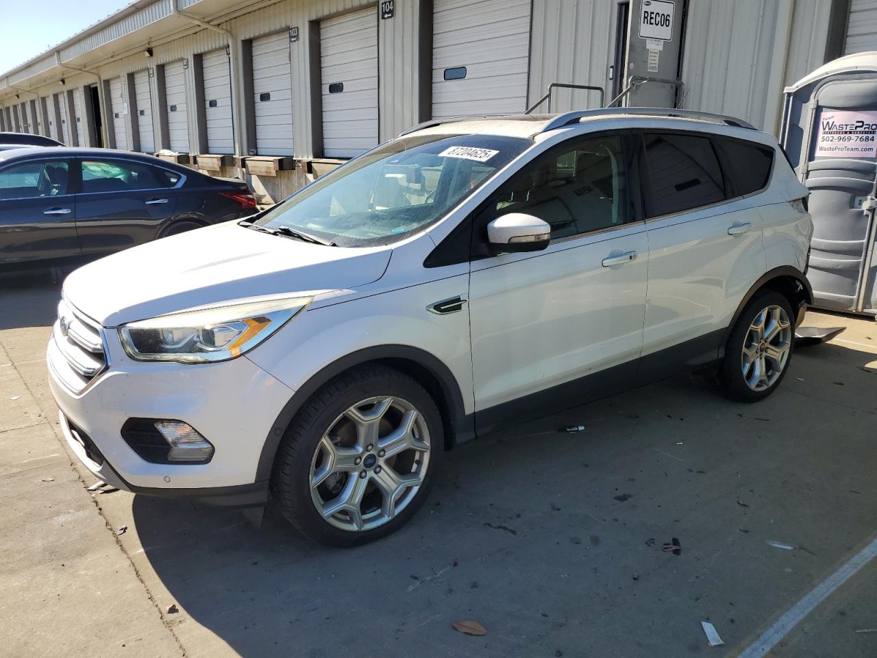FORD ESCAPE TITANIUM