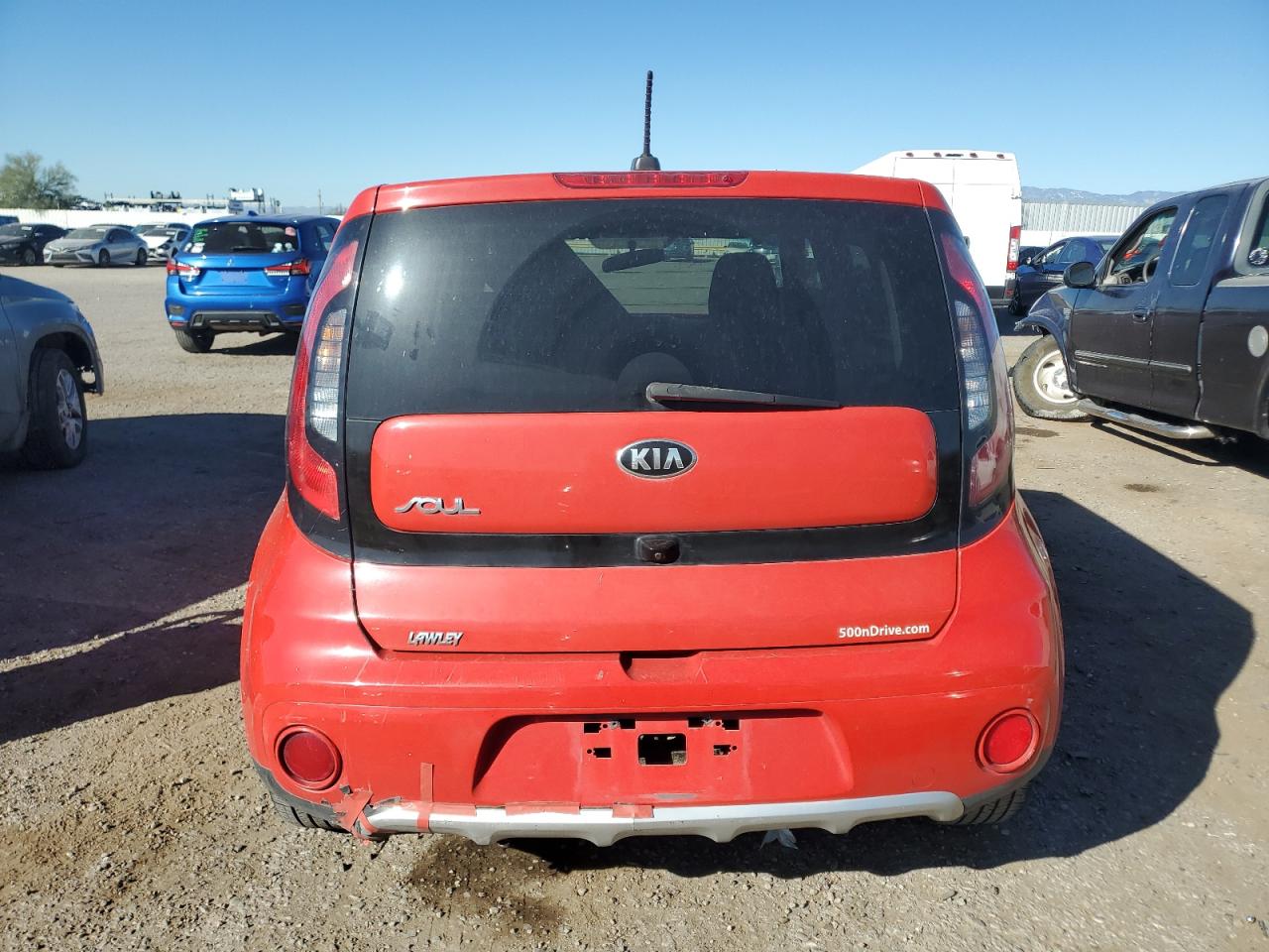 KIA SOUL +