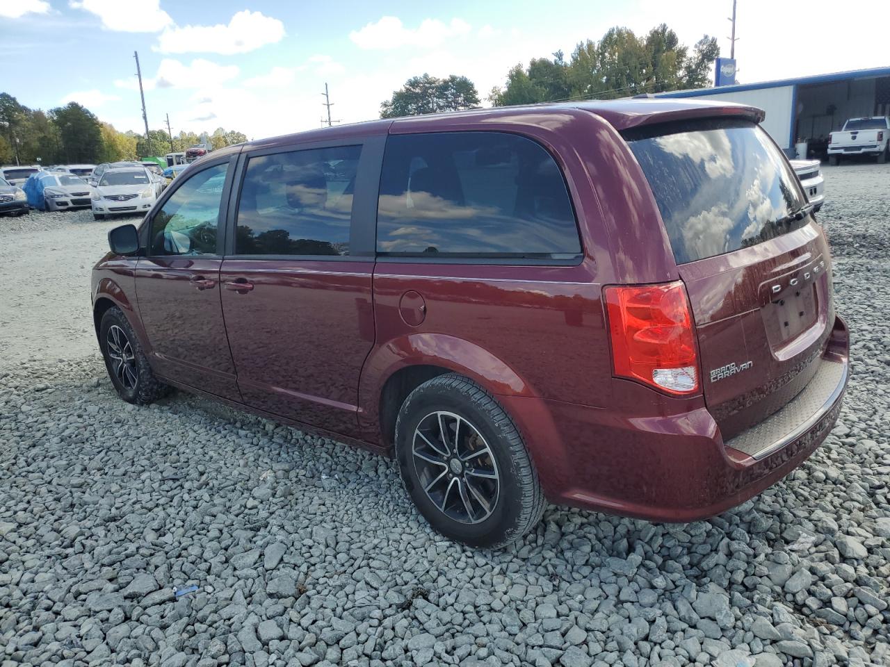 DODGE GRAND CARAVAN SXT