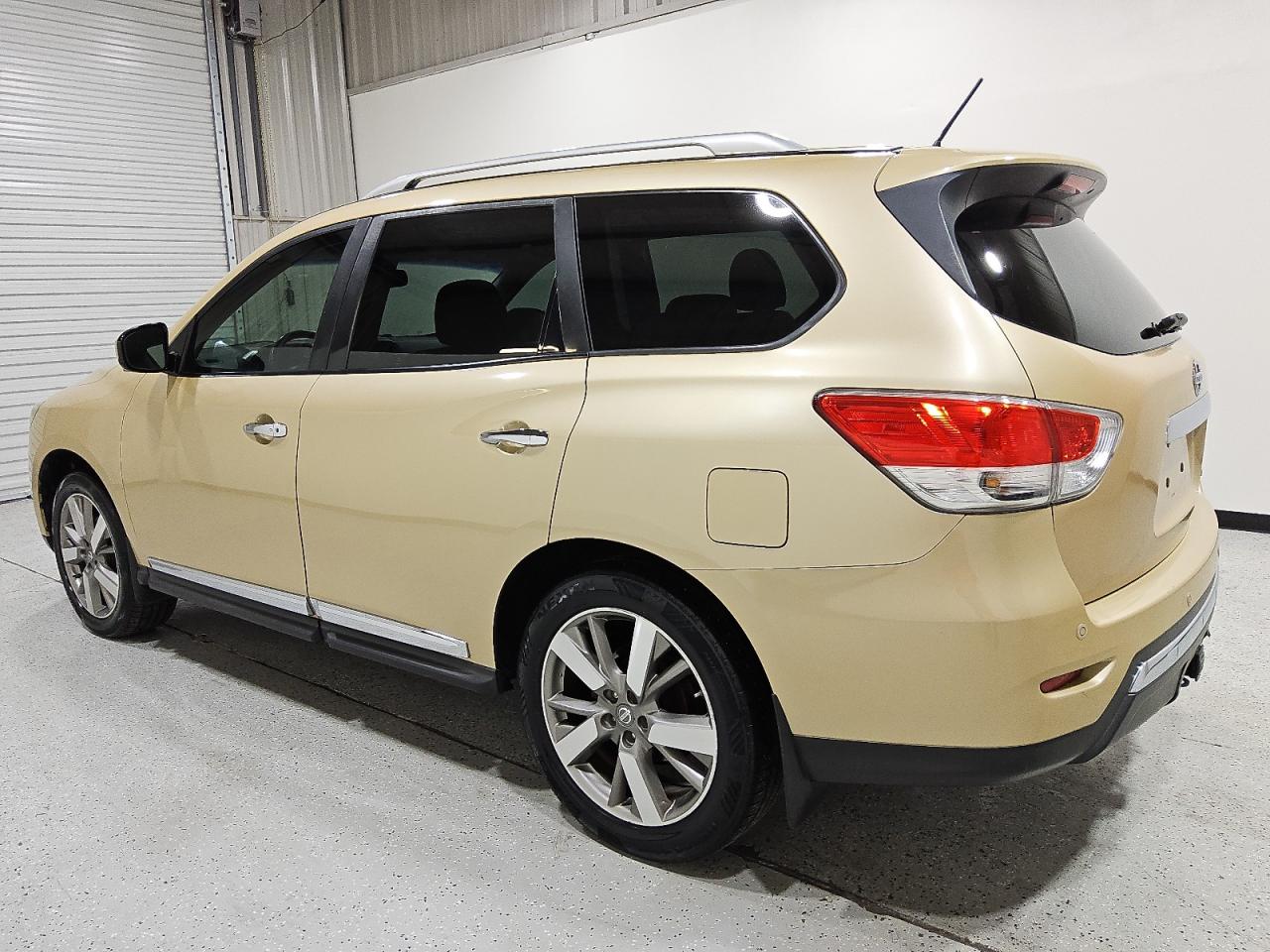 NISSAN PATHFINDER S