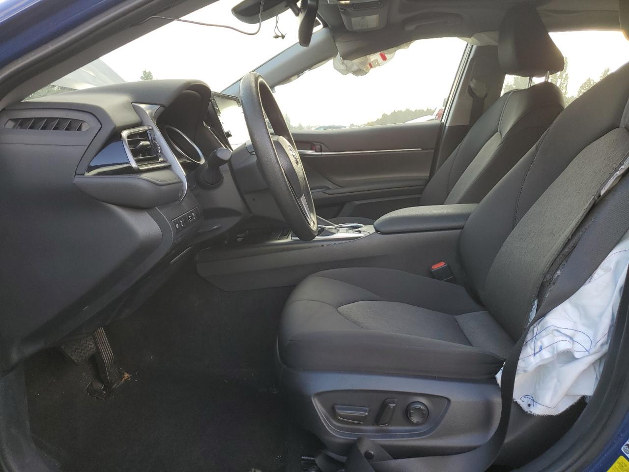 Lot #3301776360 2024 TOYOTA CAMRY LE