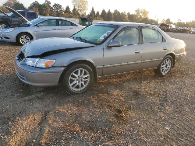 Global Auto Auctions: 2000 TOYOTA CAMRY LE