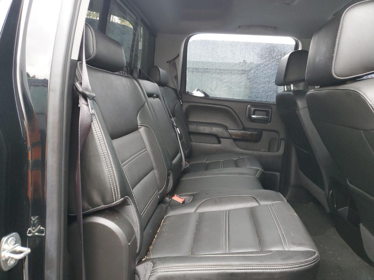 GMC SIERRA K2500 DENALI