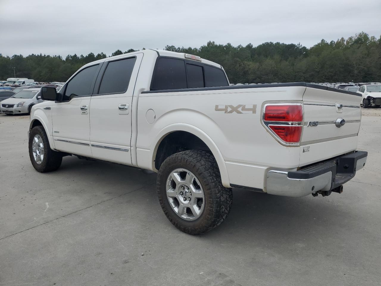 FORD F-150 SUPERCREW