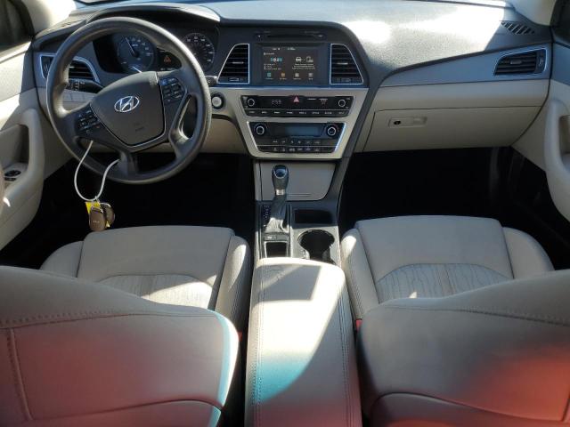 2017 HYUNDAI SONATA HYB KMHE24L1XHA046786