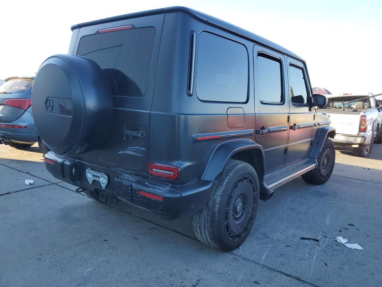 MERCEDES-BENZ G-CLASS 550