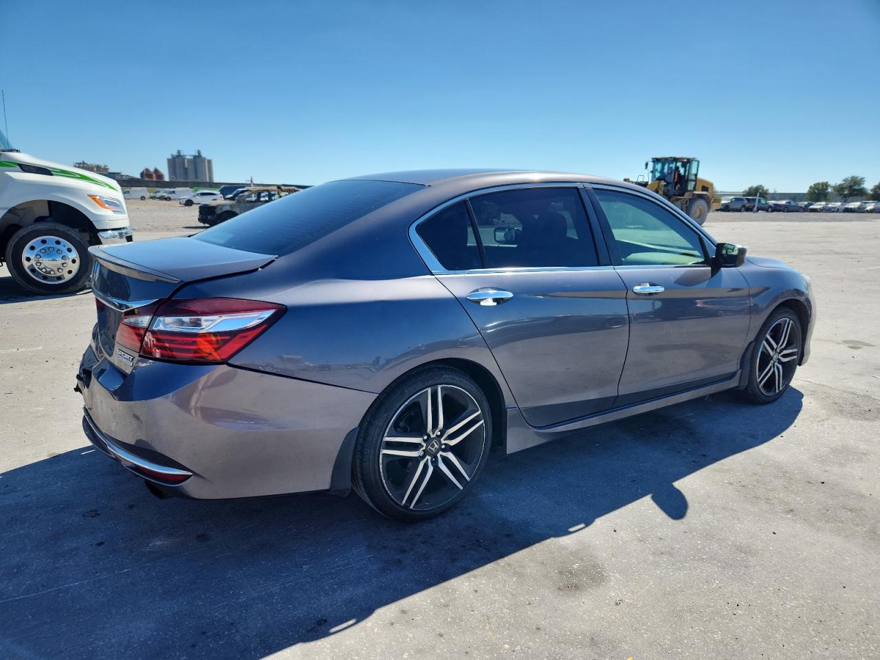 Lot #3302836895 2017 HONDA ACCORD SPO