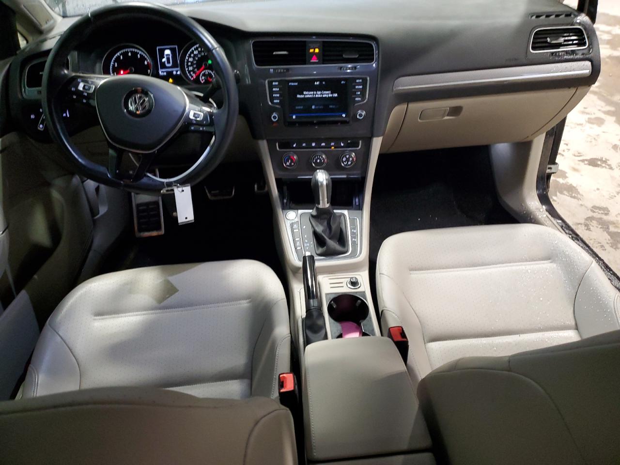 VOLKSWAGEN GOLF ALLTRACK S