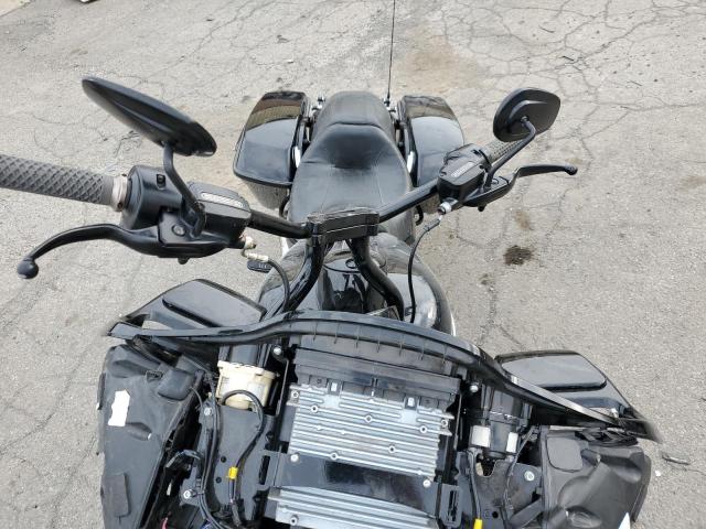 2018 HARLEY-DAVIDSON FLTRXS ROA 1HD1KTC16JB675389