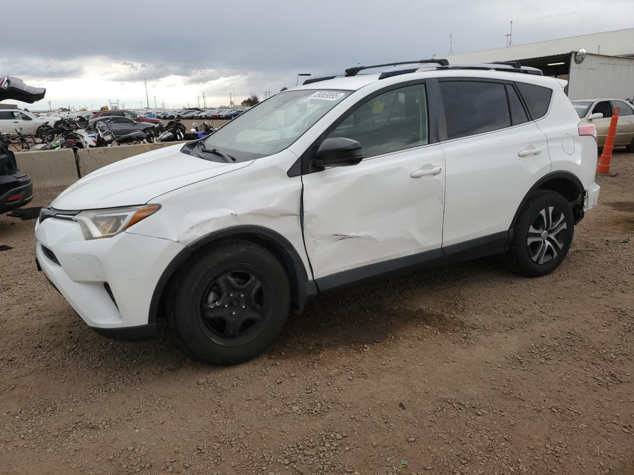 TOYOTA RAV4 LE