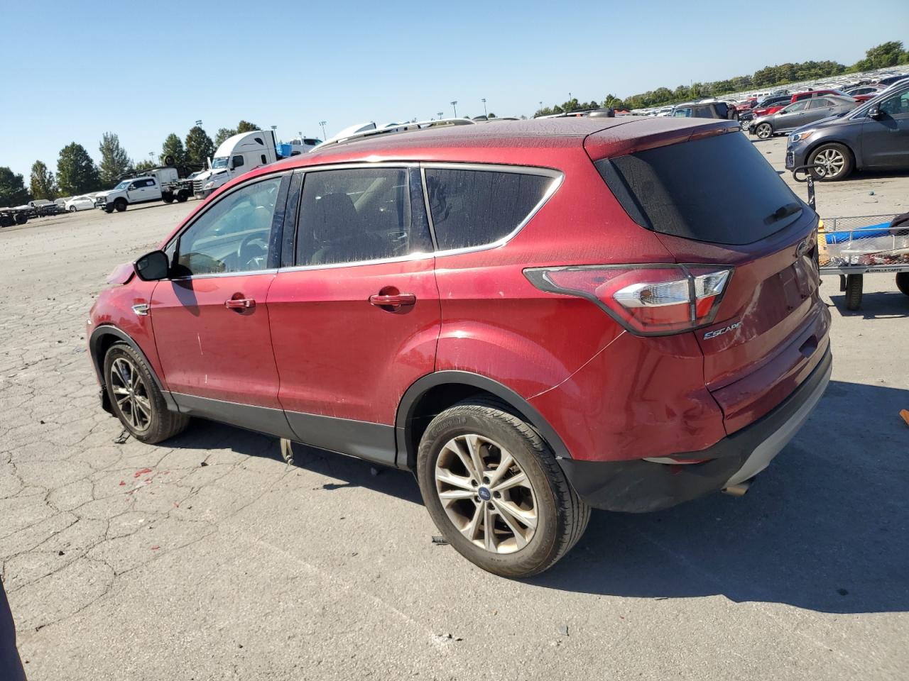 FORD ESCAPE SE