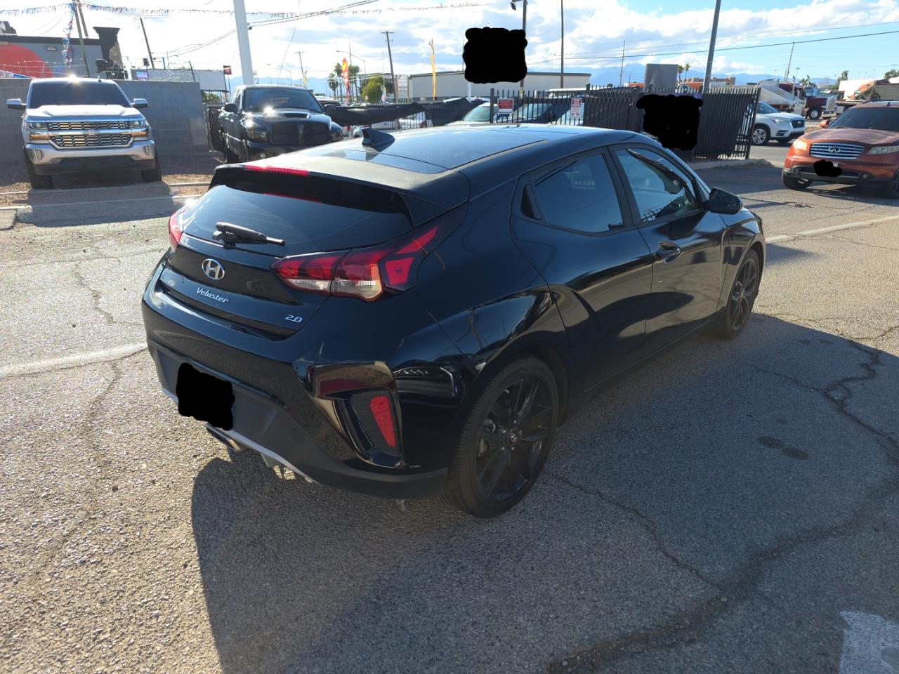 HYUNDAI VELOSTER BASE