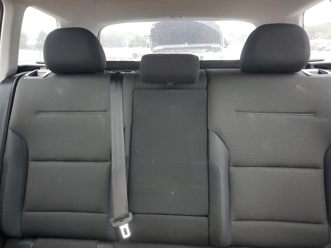 VOLKSWAGEN GOLF SPORTSVAN S