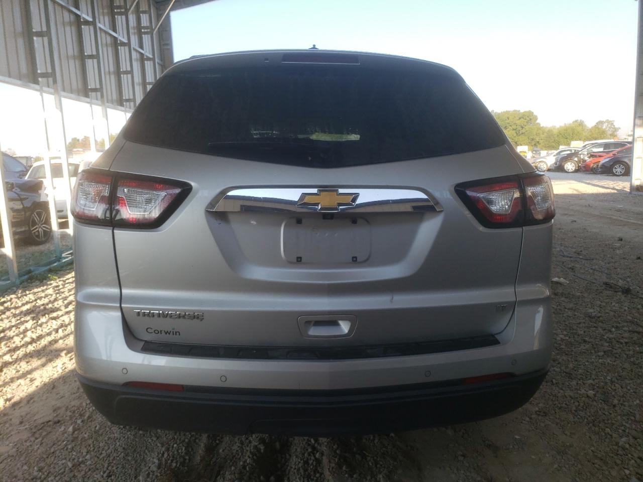 CHEVROLET TRAVERSE LT