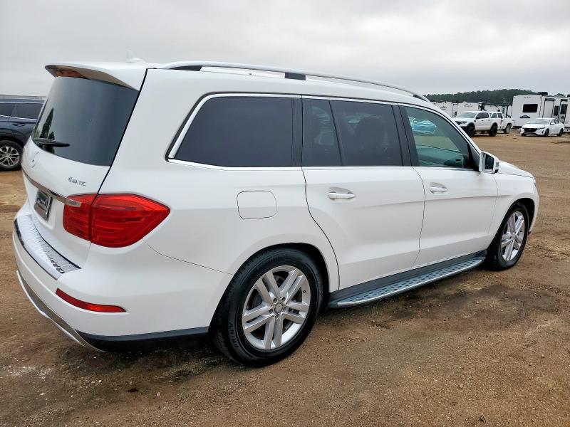 2015 MERCEDES-BENZ GL 450 4MA #3282331259
