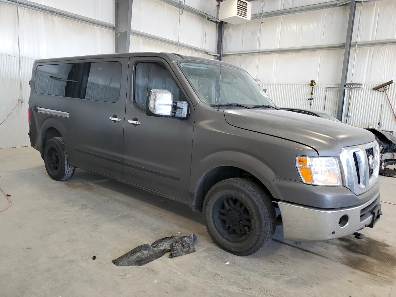 NISSAN NV3500 3500